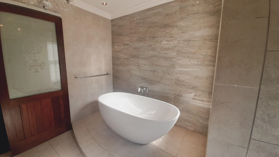 4 Bedroom Property for Sale in Estate D Afrique North West